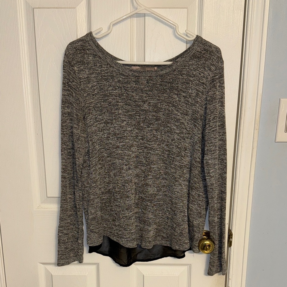 Forever 21 Gray Long Sleeve Women's Top